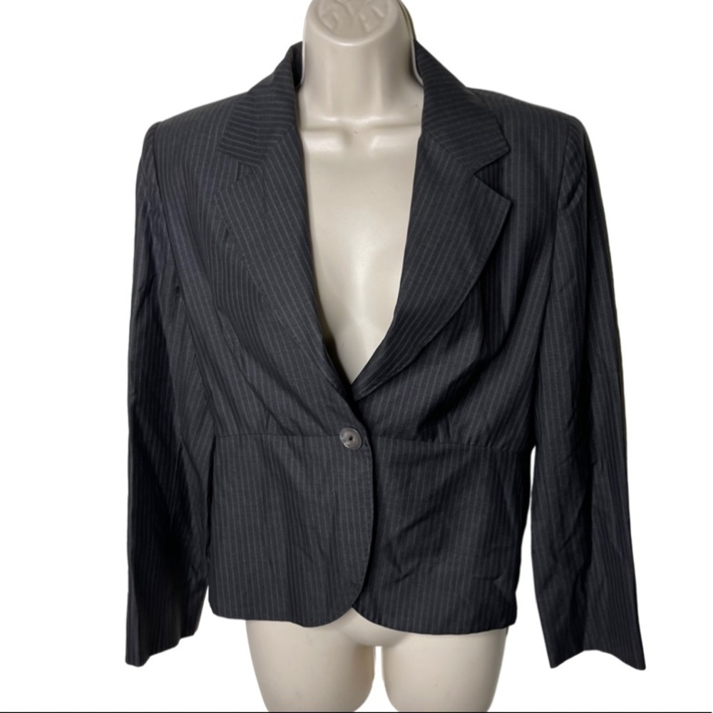 Maxmara Grey Stripe Crop Wool Blend Blazer One Button Closure Size 10